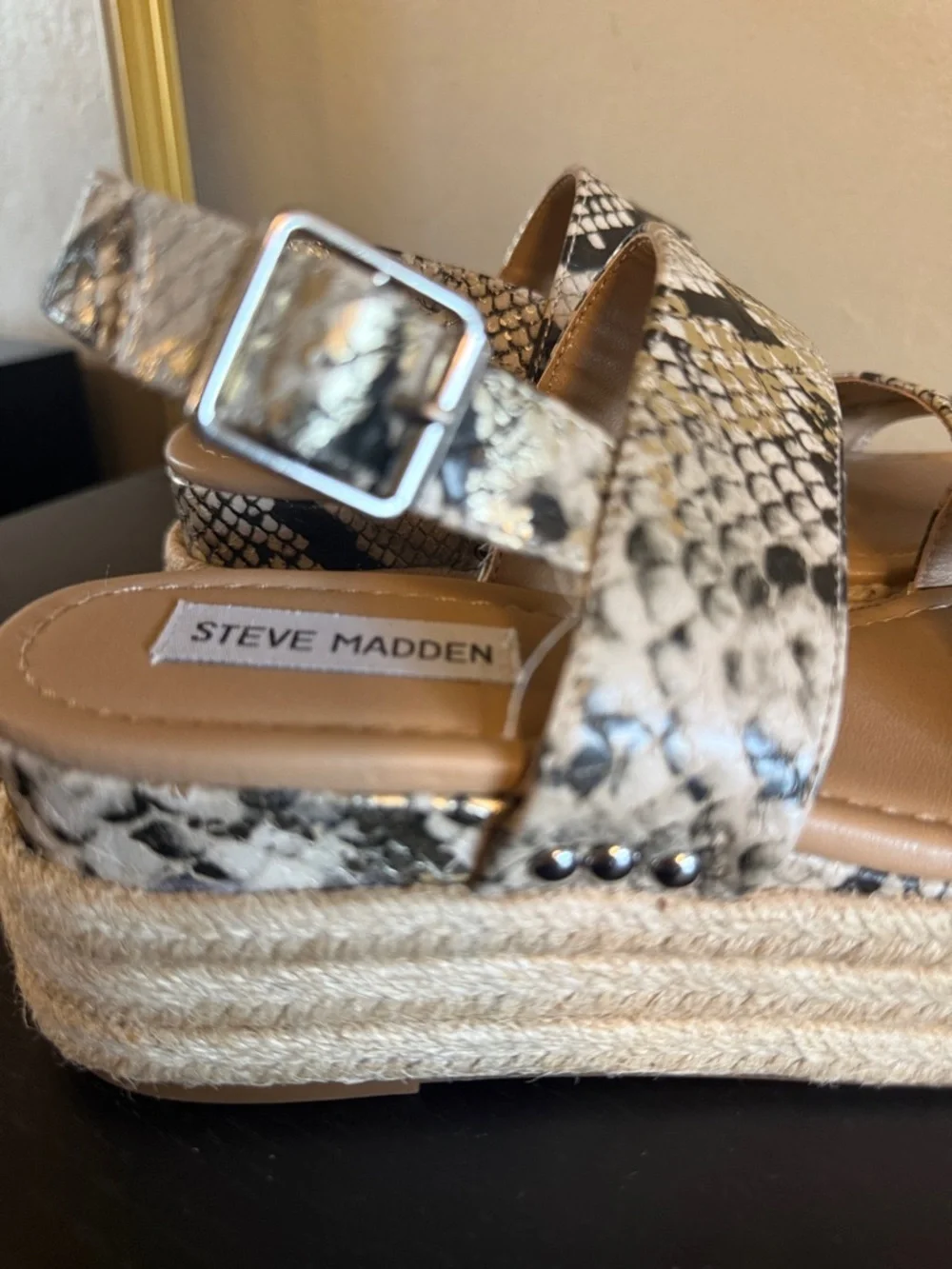 Steve Madden Fifer Snake Print Platform Espadrille Wedge Sandals Tan Blk Gold 7